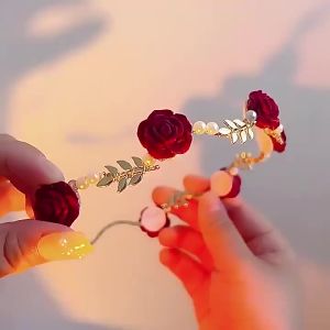 Ladies Elegant Rose Vine Headband Hair Accessories Headdress Vintage Metal Flower Pearl Red White Rose Tiara Hairbands〔CC55〕