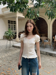 NIHAOKANONG | Áo Thun Dây Đeo Vai V-Neck Ôm Eo Ren Gỗ Tay Ngắn