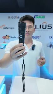 Đèn Pin Laser Hợp Kim Nhôm Màu Trắng Có Tính Năng Thu Phóng Tầm Xa Sạc Nhanh Type-C Chống Nước Siêu Sáng Dùng Cho Ngoài Trời