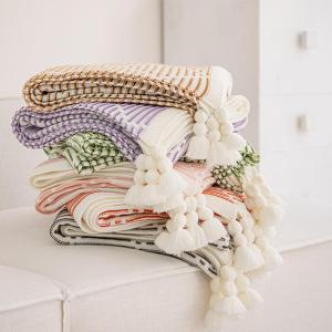 Multi-use Breathable and Warm Blanket