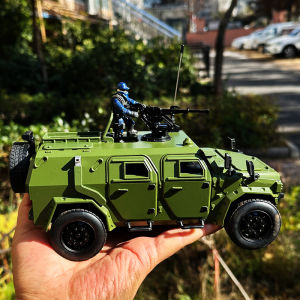 Kaidiwei | Tactical Military Humvee Alloy Model 1:18 Scale