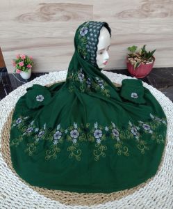 MUKENA DEWASA TERUSAN BAHAN KATUN MIKRO MOTIF UFAIRA KAIN WARNA HIJAU BOTOL
