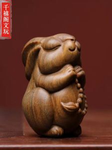 Green Sandalwood Carved Rabbit Zodiac Handle Carving Small Sculpture Cute Endearing Rabbit Zen Craftsmanship Wooden Artwork