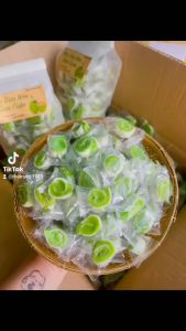 Túi 500G - Kẹo dừa non lá dứa cuộn bánh phồng - kẹo dừa bến tre