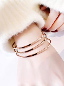 Elegant Rose Gold Titanium Steel Bracelet Womens Fashion Jewelry Three Lives Three Worlds Trilogy Colorless Durable Accessory