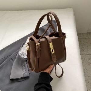 Trendy Ladies Bucket Handbag Crossbody Shoulder Bag Soft PU Leather Magnetic Buckle Clasp Casual Fashion Retro Style Bag