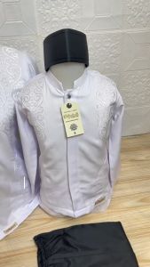 AGNINA BAJU KOKO COUPLE PUTIH BORDIR LENGAN PANJANG 2025