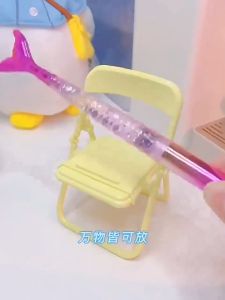 Phone Stand 🔥 ที่วางโทรศัพท์ ขาตั้งเดสก์ท็อป ขาตั้งมือถือแบบเก้าอี้ ที่วางโทรศัพท์ตั้งโต๊ะ รูปเก้าอี้ ที่จับมือถือแบบพกพา ขาตั้งน่ารัก ที่วางโทรศัพท์มือถือ ขาตั้งเดสก์ท็อป ขนาดเล็ก