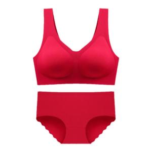 miiow | Red Snake Year Underwear Set Womens Gift Box Strapless Bra Pants Seamless Underwear MiiOW Cat Person Simple Style V-Cut 3/4 Cup