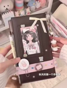 Sổ Tay Da Ba Gập Màu Nâu Đậm Phong Cách Retro A6 Sổ Nhật Ký Rời Dành Cho Nữ Sinh Sổ Ghi Chép Học Sinh Đẹp Mắt Quà Tặng Dễ Thương