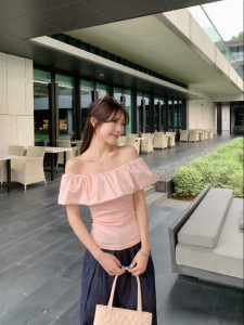 Off-Shoulder Ruffled Pink Short T-shirt
