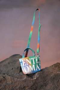 สินค้าพร้อมส่ง กระเป๋า GENTLEWOMAN รุ่นลิมิเตด ของแท้ 💯 ไม่แท้ยินดีคืนเงิน