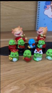 Tượng năm mới linh vật Rắn 2025 gà vàng siêu đáng yêu cầu may mắn decor phòng khách bàn học/làm việc