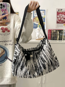 Túi Đeo Vai Dung Tích Lớn Vải Nylon Kẻ Sọc Cổ Điển 2024 Túi Tote Phong Cách Lười Biếng Mới Túi Đeo Chéo Thường Ngày Đi Làm Túi Học Sinh