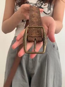 【 In Stock 】Vintage Embossed Womens Belt American Y2k Leather Belt Versatile Jeans Brown Pattern Belt Tali Pinggang Wanita 女士腰带