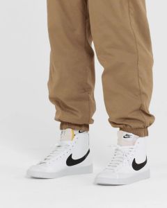 Nike Womens Blazer Mid 77 Next Nature Shoes - White รองเท้าผู้หญิง Blazer Mid 77 Next Nature