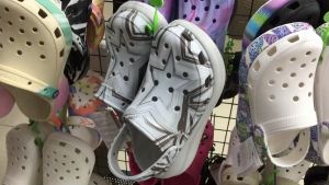 Sục Cross Crush ngôi sao cho cả nam nữ chất siêu nhẹ mềm êm sục offroad full box model 2023 - Pb185