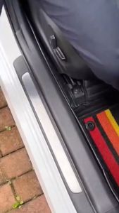 Bộ miếng dán carbon chống chầy xước bảo vệ bậc cửa xe ô tô dán cốp xe hơi miếng dãn cacbon đầy đủ các hãng xe kiahondamazdatoyotamitsubishihyundaifordnissan