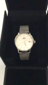 Đồng hồ nam Orient Watch Classic RA-AC0E máy lộ cơ automatic tích cót tự động 40 tiếng chống nước 10 ATM mặt nhỏ kính cường lực dây thép đeo tay cao cấp xuất xứ Nhật Bản chính hãng