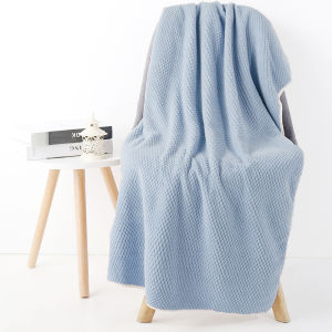 Defasilk | Extra Large Soft Quick Dry Non-shedding Bath Towel