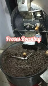 Kopi Robusta Lampung Petik Merah Kemasan Toples 700 Ml {isi 200 Gram}