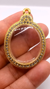 Y200 กรอบพระ 24K ทรงรูปไข่ กรอบทอง ล้อมเพชร หน้าทอง กรอบทองอิตาลี งานคุณภาพดี ไม่ลอกไม่ดำ แบบทรงหัวเต่าหน้าทอง