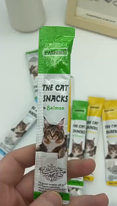 【SG SELLER】50/100pcs Cat Stirps Premium Creamy Nutritious Cat Treats/ Nutritious Cat Treats/ Cat Food/Cat snacks For All Breeds 15g