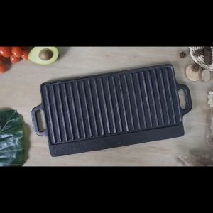 Eco-Friendly Cast Iron Rectangular Griddle Pan with Striped Pattern Non-Stick Versatile Cookware for Indoor/Outdoor Barbecue