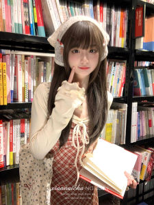 ชุดเดรสยาวลายสก็อตสีแดงหวานๆ สำหรับผู้หญิงในช่วงฤดูร้อน ชุดคาร์ดิแกนเปิดไหล่ ชุดเดรสยาวสองชิ้น สไตล์สตรีท แฟชั่นสตรีท