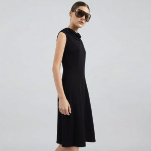 AMII | Commute Style Net Yarn Patchwork Flutter Sleeve Slim Fitted Dress