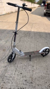 สกู๊ตเตอร์ขาไถ รุ่น102cm. แฮนด์ปรับได้3ระดับ พับเก็บได้ประหยัดพื้นที่ พกพาสะดวก น้ำหนักเบา เล่นได้ทั้งเด็ก/ผู้ใหญ่