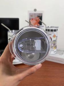 หุ่นยนต์กันดั้มเย็นกระติกแก้วกาแฟพร้อมหลอด ins หญิงสแตนเลสแบบพกพามูลค่าสูง