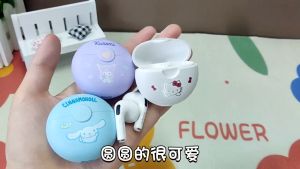 100% Authentic Sanrio Hello Kitty Wireless Bluetooth Earphone Cinnamonroll HIFI Sound Earphones with mic Original High Quality Sports Headset Noise Cancellation TWS Wireless Earbuds for IOS Android Phone Birthday Gift Melody YP19