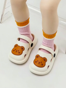 LJMOFA Kids Slipper Bear Pattern Soft Cozy Non-Slip Fashionable Sandal for Kids 4-9 Yrs