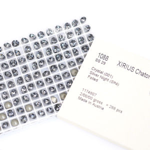 Ultra-Shiny Diamond-Paved Sharp-Ended Nail Tips Austrian Crystal round Nail Decorations Beauty Tools for Women Nail Art