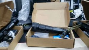 FAST DELIVERY TaffLED Lampu Senter Mini Jarak Jauh Super Terang Cas LED USB 2500 mAh 18650 Battery