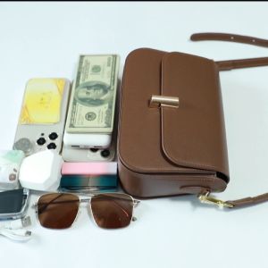 【การจัดส่งในประเทศไทย】 สไตล์ใหม่ ความสง่างาม กระเป๋าสะพายข้าง กระเป๋าสะพายข้างผู้หญิง ความจุขนาดใหญ่