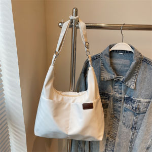 Casual Canvas Crossbody Bag Large Capacity Single Shoulder Sling Bag for Women Ideal for Commuting And Class Versatile And Lightweight