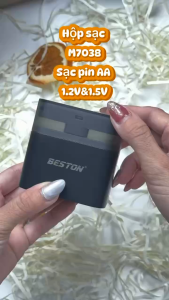 Bộ Sạc Beston M7038 sạc được cho cả pin 1.2V và 1.5V cổng sạc type C tiện lợi có đèn báo sạc