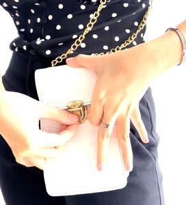 TERBARU (BISA COD) Tas Selempang Wanita Dengan Bahan Kulit Buaya Premium | Cukup HP Terdapat Satu Ruang - Tas Wanita Viral Kekinian