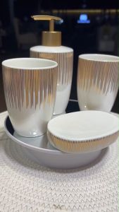 Bath room with trayชุดอุปกรณ์จัดเก็บในห้องน้ำ สุดหรู Bathroom set (4 pcs set)