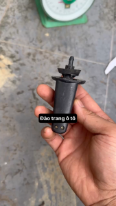 Núm phun nước kính xe trung quốc vòi phun nước kính xe ô tô