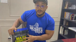 Muscle Kingdom Mass Kingdom Mass Gainer 12 LBS/5.4 KG + FREE GIFT - Makanan Tambahan Penambah Berat