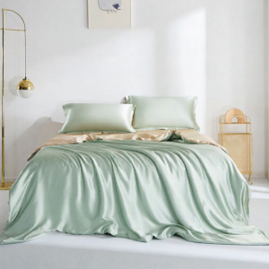 TAIHU SNOW | 100 Silk Bedding Set