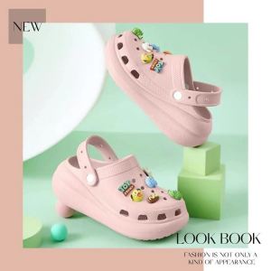 ความนิ่มสบายแบบนุ่มสุดๆ รองเท้าแตะหัวโต รุ่นใหม่ฤดูร้อน ติดติดรองเท้ามอนสเตอร์ตัวน้อยน่ารักมาก สามารถDIYได้ สวมใส่ง่ายมาก พร้อมส่งหลายสีขอแนะนำ