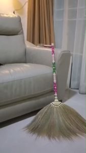 เครื่องมือทำการผสมไม้กวาด: ไม้กวาดบ้าน, ไม้กวาดดอกหญ้า, ไม้กวาดมินิมอล, otopจากชุมชน