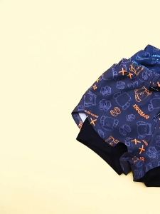 【ฟรี กระเป๋ากันน้ำ】กางเกงว่ายน้ํา ขาสั้น ทรงหลวม พิมพ์ลาย สองชั้น สําหรับผู้ชาย 8802