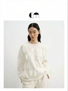 Designer White Tassel Round Neck Pullover Sweater