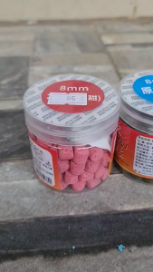 เหยื่อตกปลาสำเร็จรูป แบบเม็ด ขนาด 8 mm ตกปลาน้ำจืด ปลานิล ปลาบู่ ปลายี่สก ปลาตะเพียน ปลาช่อน