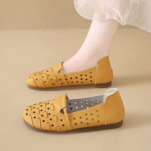 รองเท้าแตะหนังแท้ระบายอากาศสำหรับผู้หญิง ฤดูใบไม้ผลิและฤดูใบไม้ร่วง รองเท้าแตะแบบสวมสบาย ทรงหัวมน ส้นเตี้ย พื้นยาง